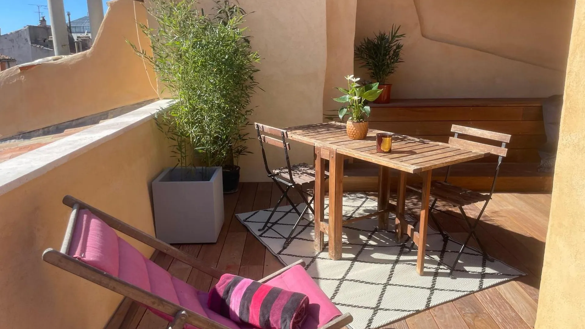 Le Pigeonnier - Un Voyage En Provence Apartment Aix-en-Provence